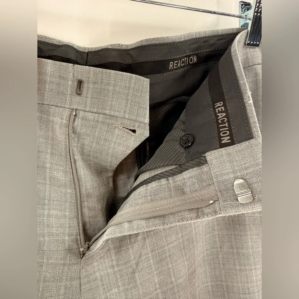 EUC Kenneth Cole Reaction Stretch Plaid Dress Pants - Picture 5 of 8